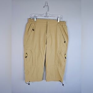 Unbranded Men's Knee Length Nylon Utility Shorts Size: 34